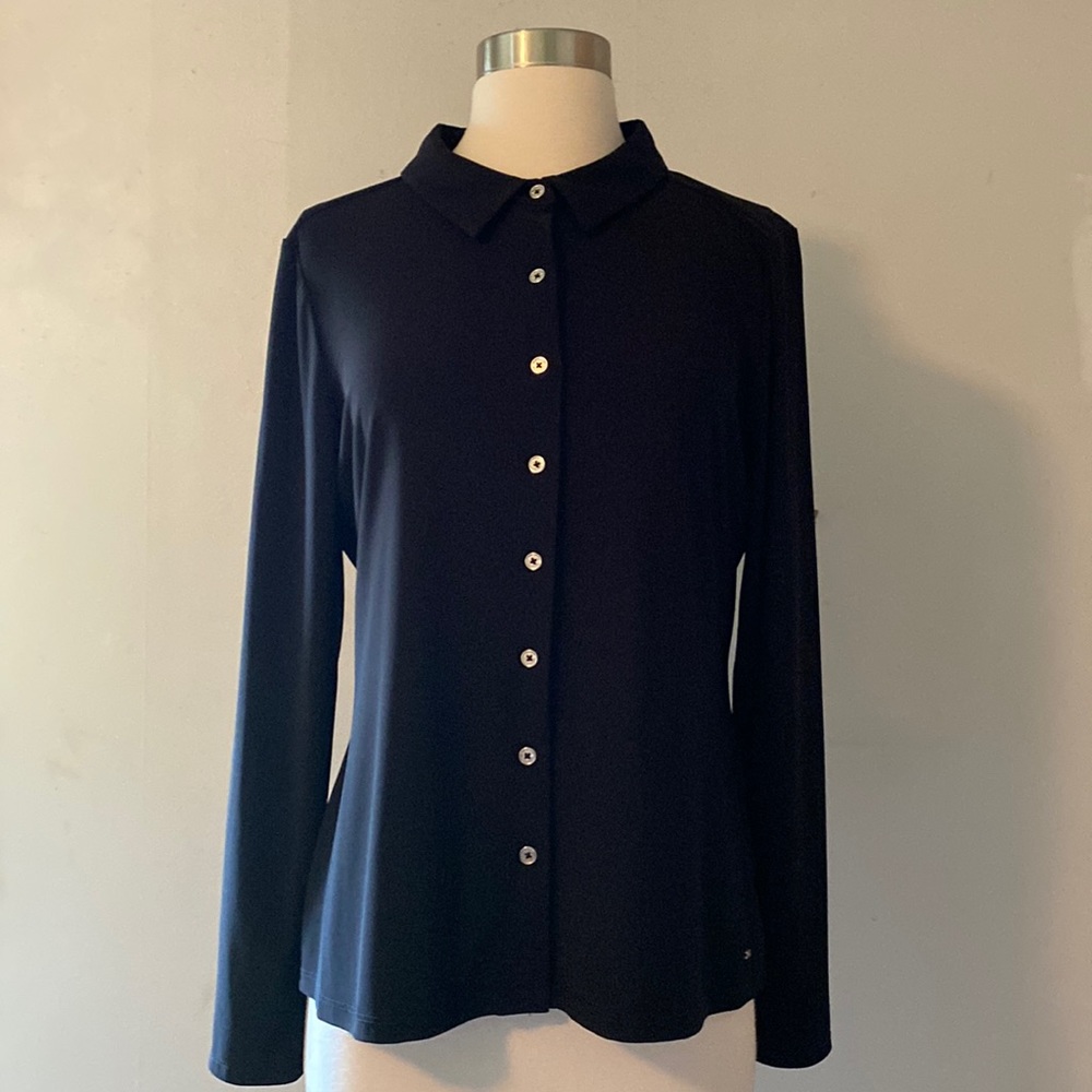 Like new black long sleeve button down blouse